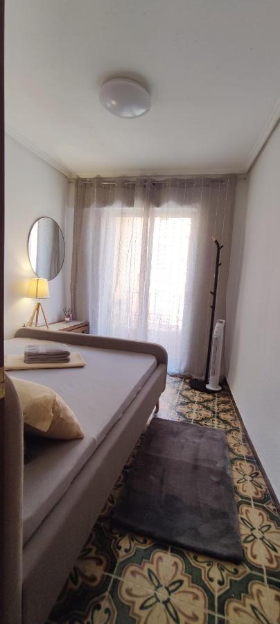 Апартаменты Habitacion Con Balcon Privado. Валенсия Экстерьер фото