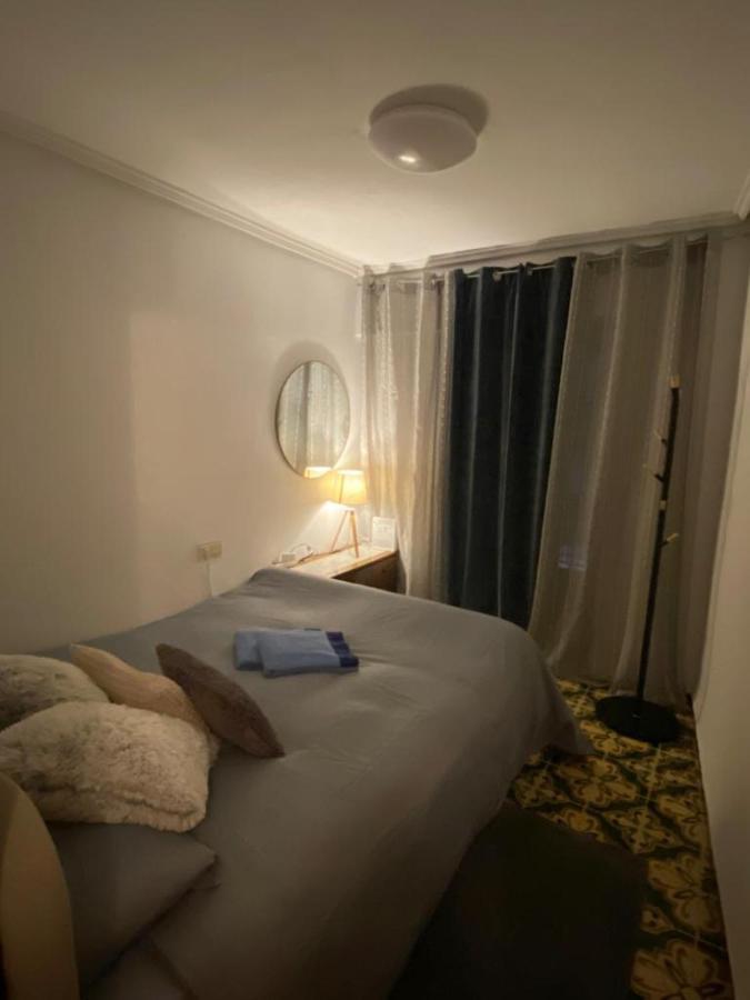 Апартаменты Habitacion Con Balcon Privado. Валенсия Экстерьер фото
